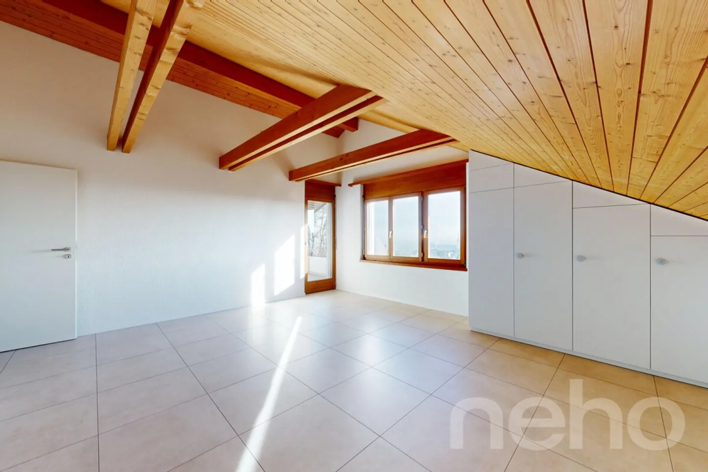 Geräumiges Einfamilienhaus mit Einliegerwohnung - Foto 5 von 12