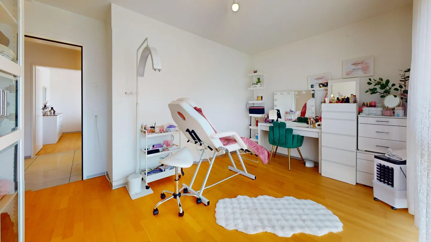 BRIGHT LIVING DREAM WITH YEAR-ROUND USABLE BALCONY - Photo 4 of 4