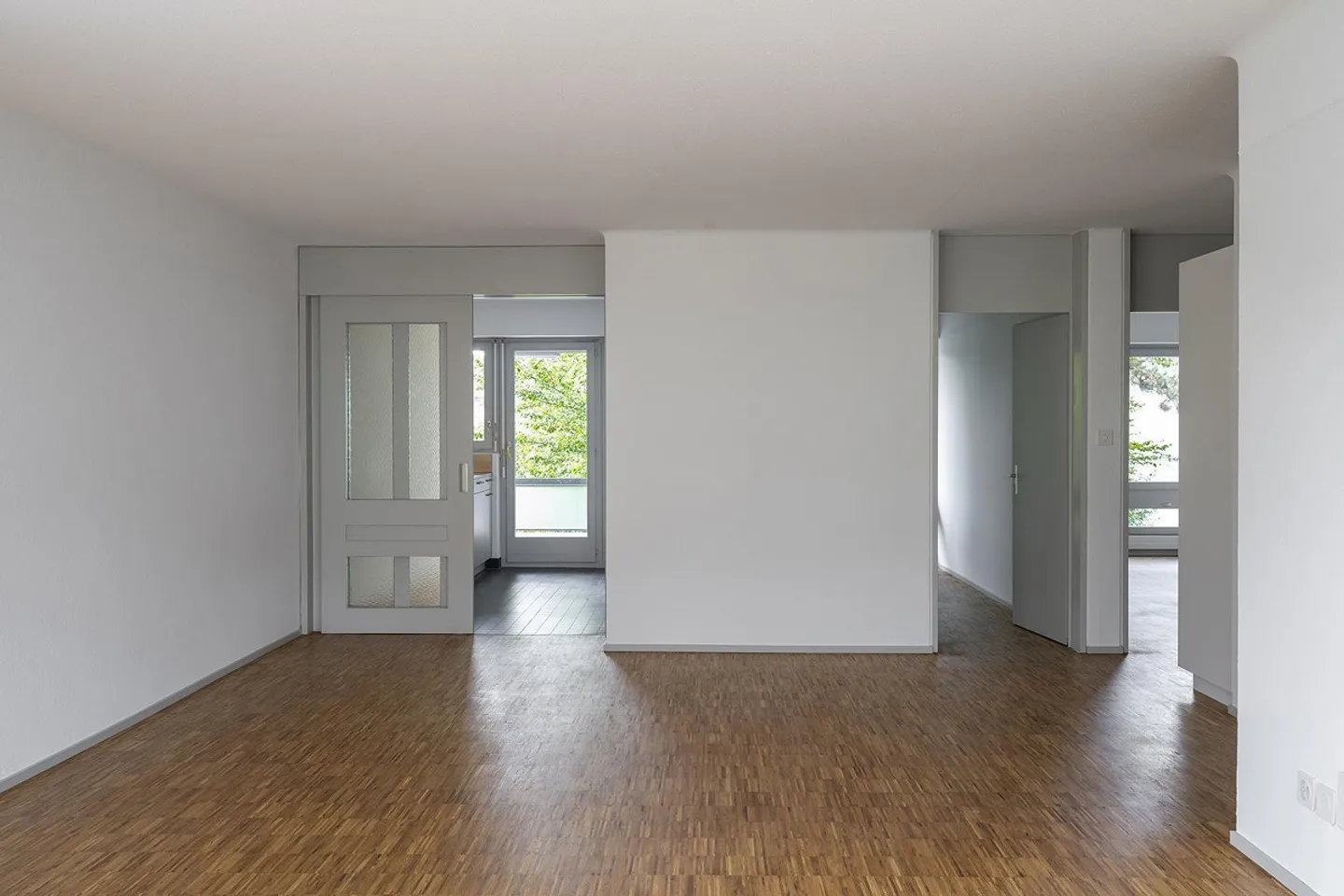 Appartamento 3.5 stanze luminoso - Foto 6 di 10