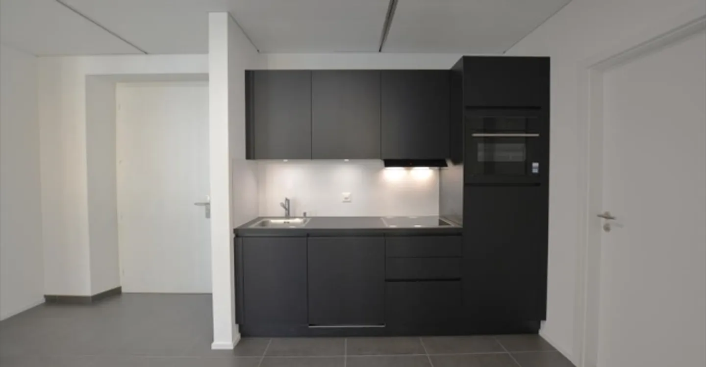 Spazio ufficio in affitto - Foto 9 di 11