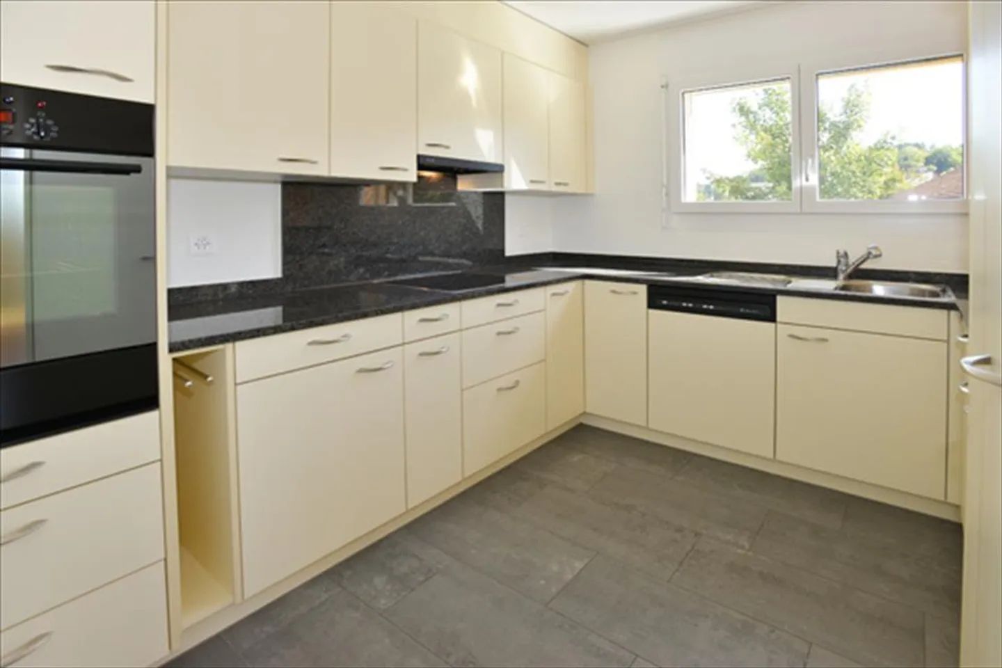 Bell'appartamento duplex con charme ti aspetta! - Foto 4 di 11