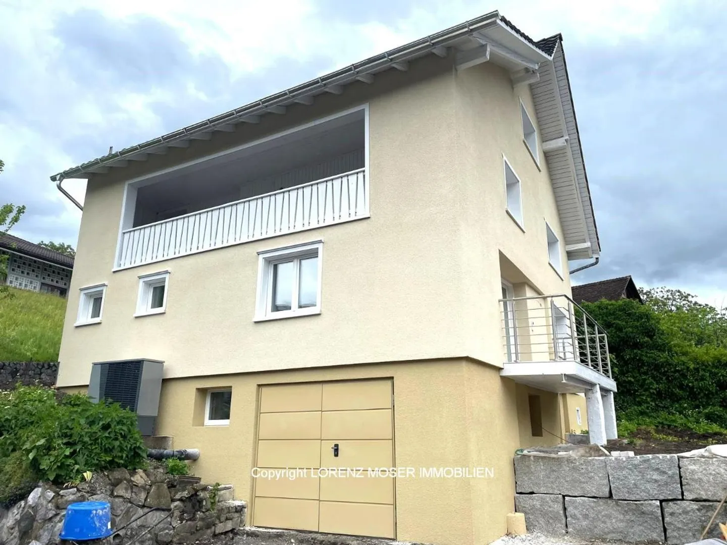 Nuovo affitto con riscatto Casa 5.5 stanze, completamente ristrutturata, mansarda convertita, pompa di calore, garage, posto auto, vivere in centro, vivere in campagna - Foto 1 di 10