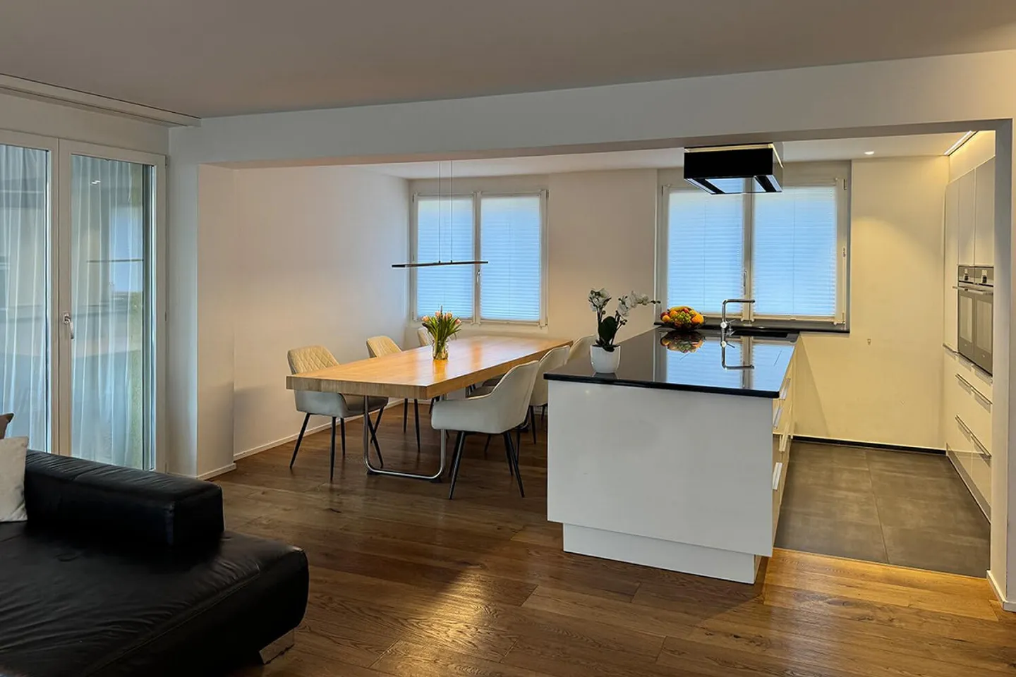 Appartement moderne de 4 pièces au centre du village d'Ennetbürgen - Photo 6 sur 19