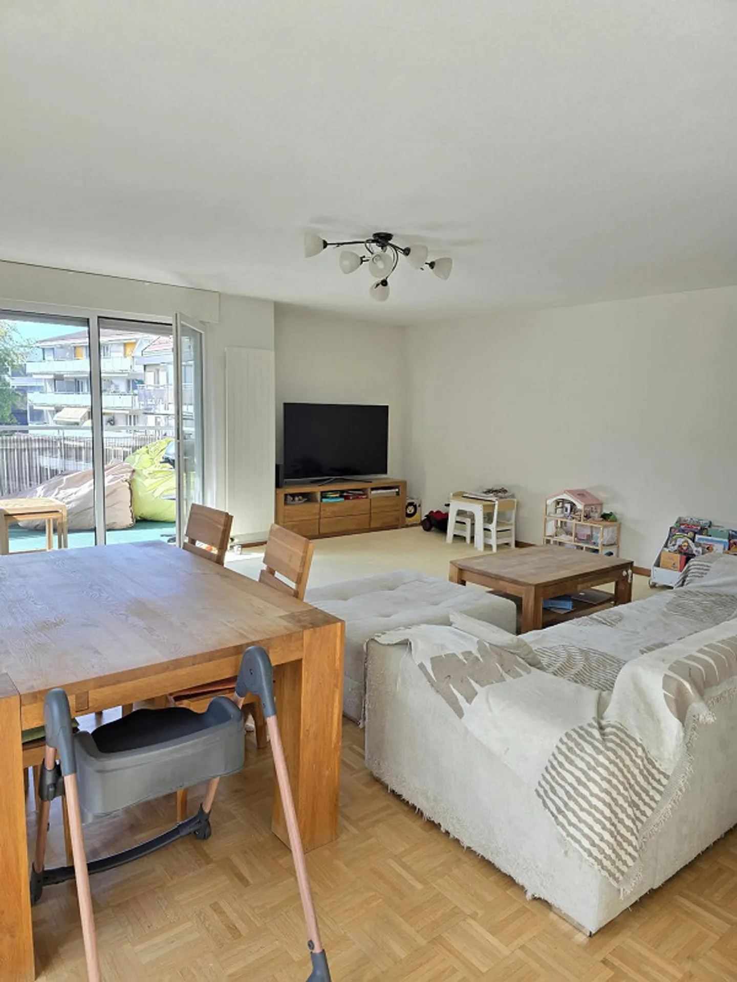 Magnificent apartment in Morges - Photo 3 of 12