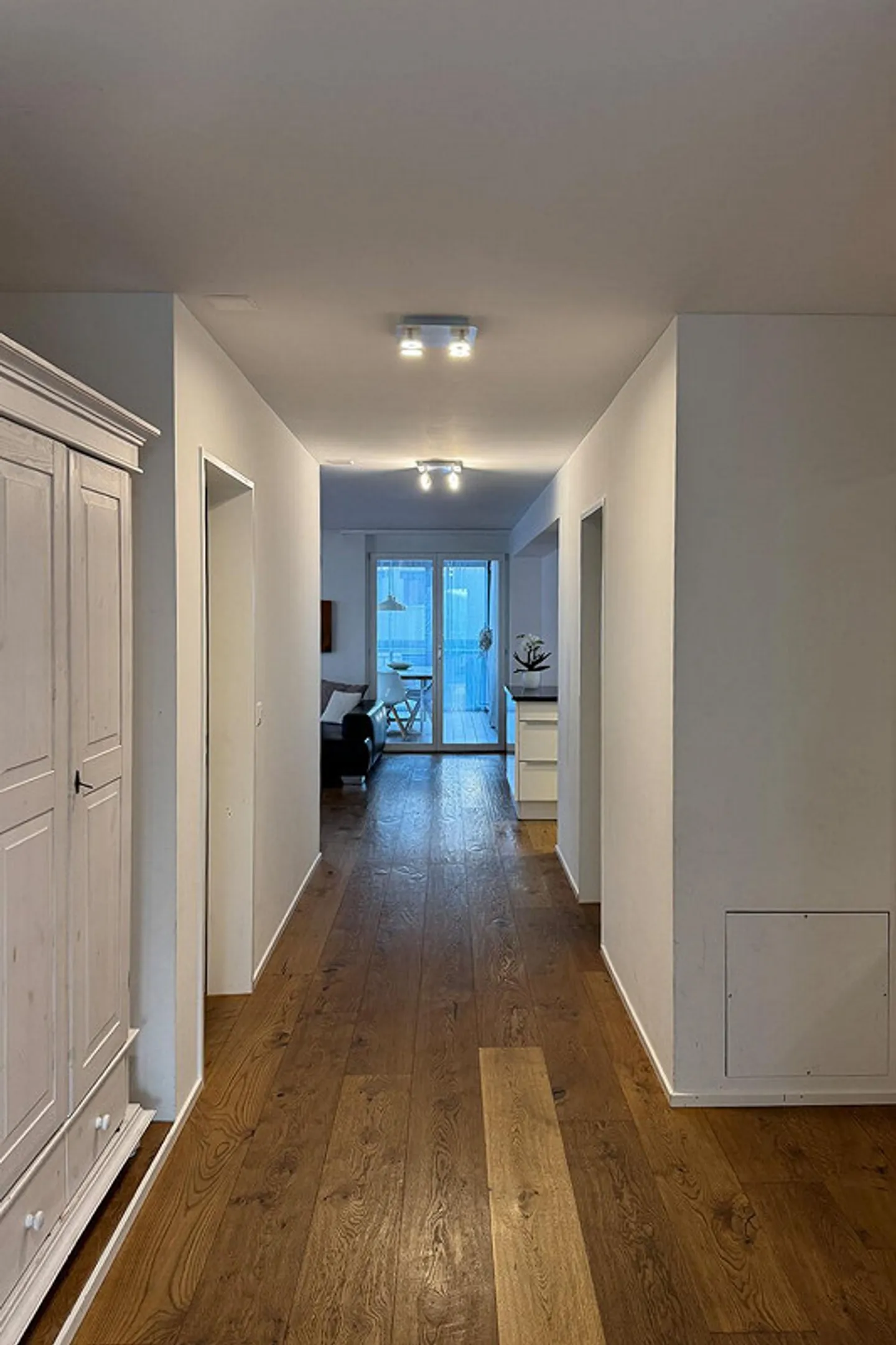 Appartement moderne de 4 pièces au centre du village d'Ennetbürgen - Photo 11 sur 19