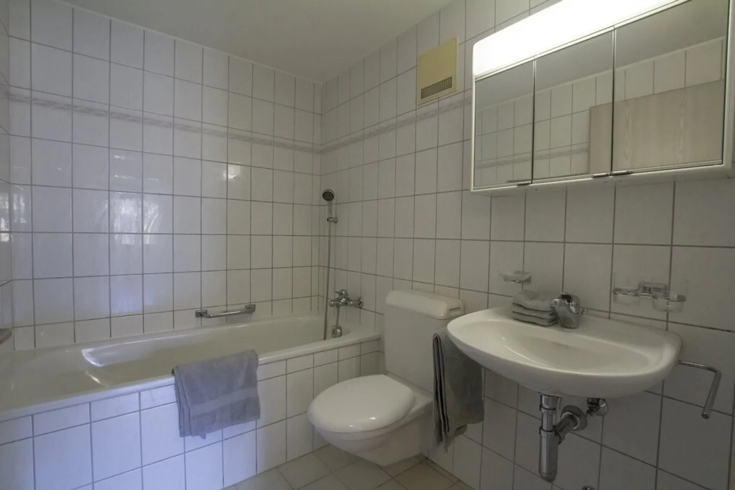 Cozy apartment with good connection options - Photo 8 of 10