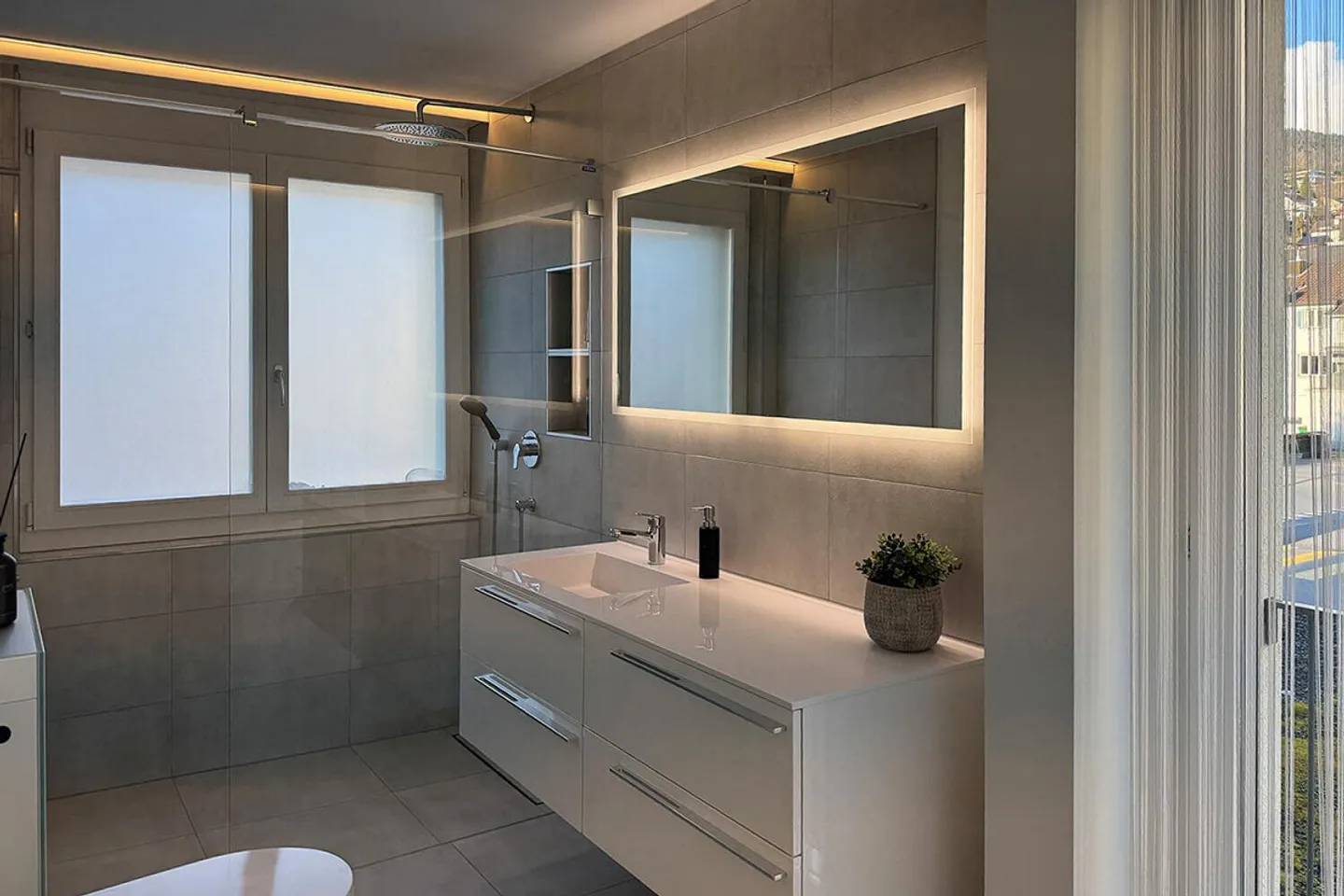 Appartement moderne de 4 pièces au centre du village d'Ennetbürgen - Photo 14 sur 19