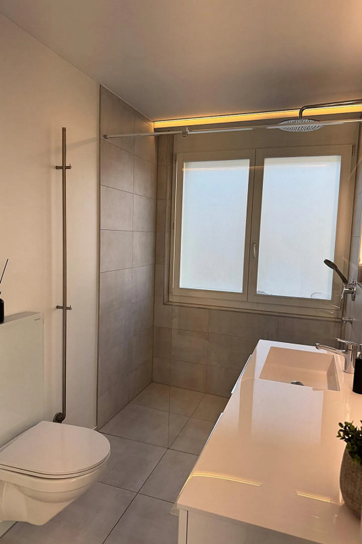 Appartement moderne de 4 pièces au centre du village d'Ennetbürgen - Photo 15 sur 19