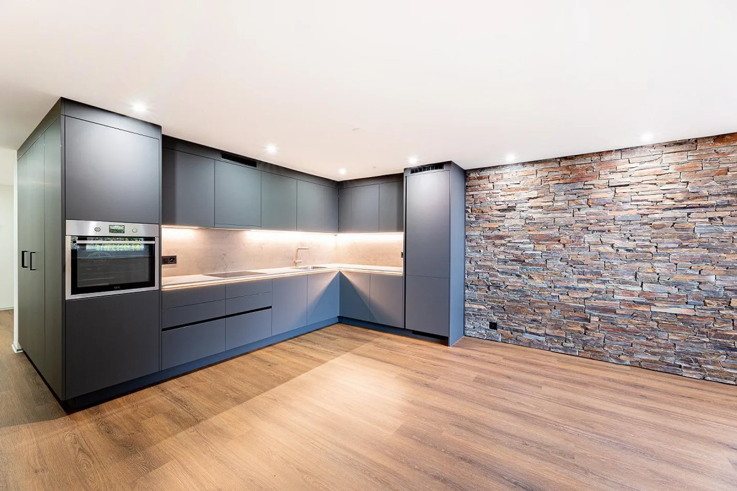 Stilvolles 2.5-Zimmer-Apartment - Foto 7 von 13