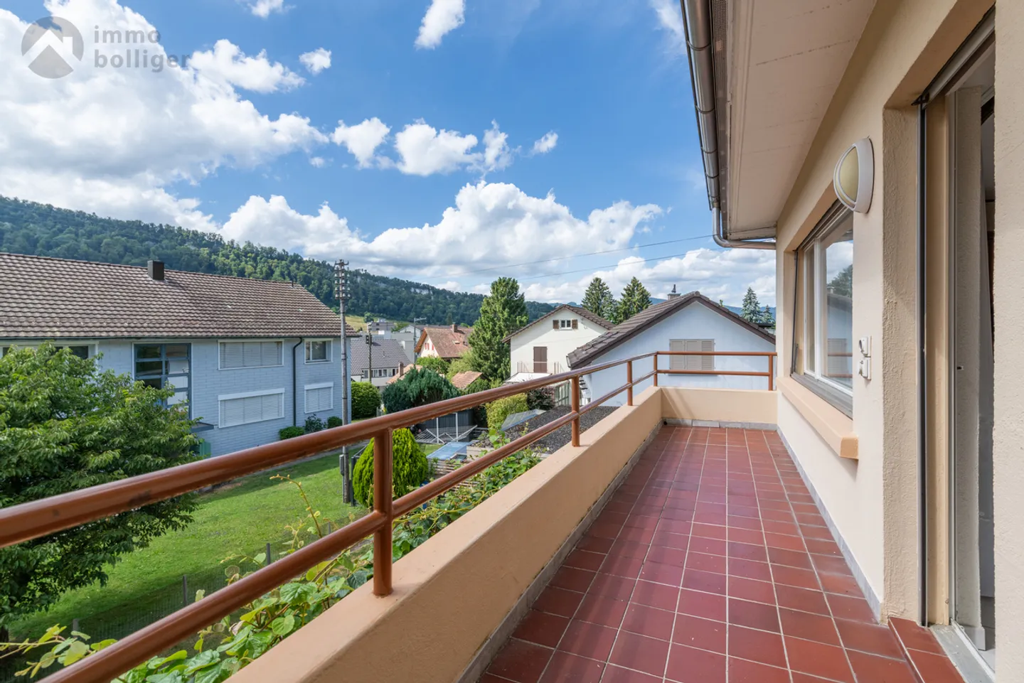 Opportunità 2-in-1: La tua casa multigenerazionale con 2 unità - Foto 11 di 16