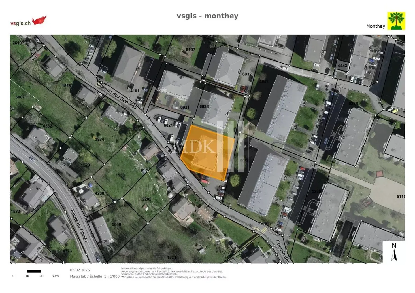 Bright crossing apartment - Photo 12 of 13