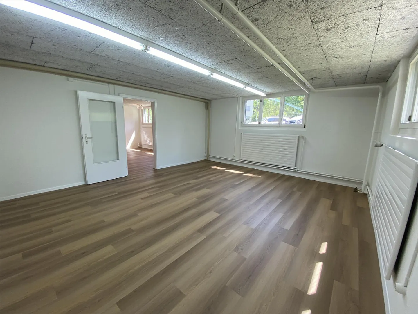Studio / Spazio Ufficio / Locali di Stoccaggio - Foto 2 di 4
