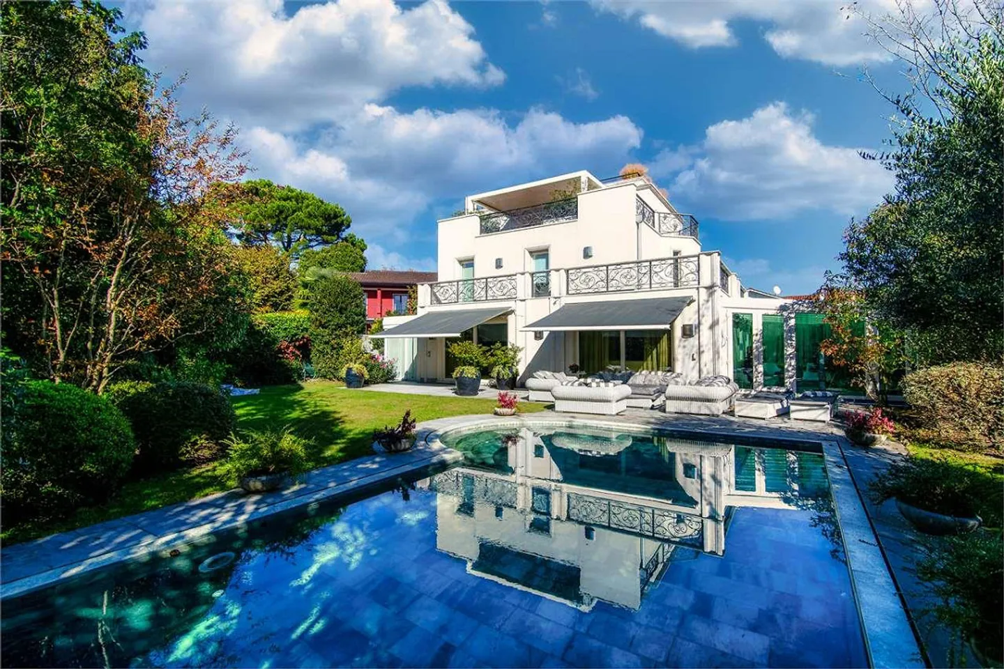 Einfamilienhaus mit Schwimmbad - Foto 13 von 13