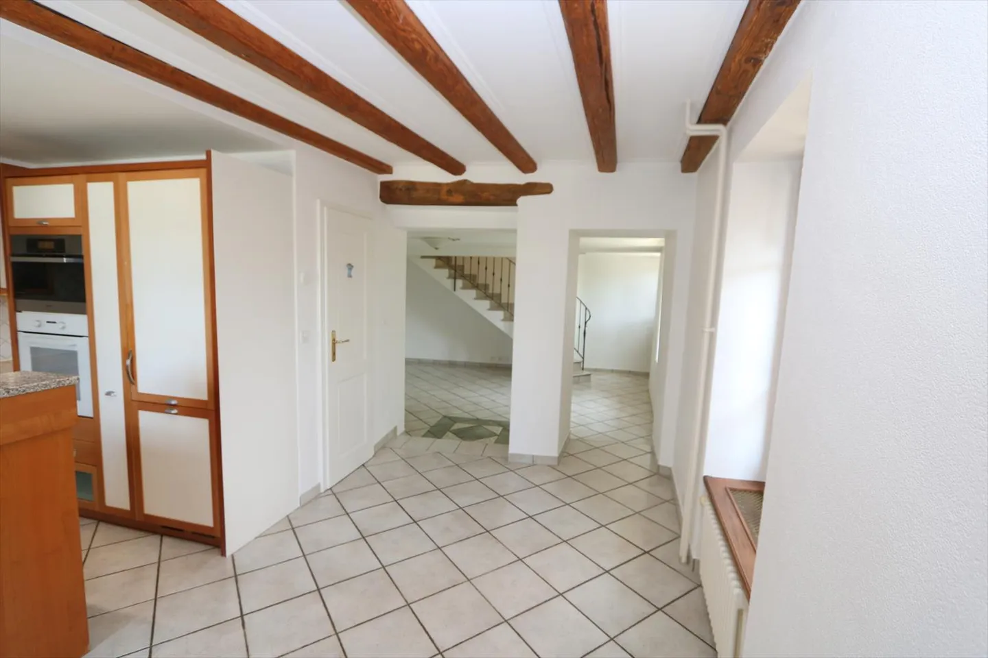 BERNEX - TRIPLEX-WOHNUNG MIT 5 - 6 ZIMMERN - GARTEN - PARKPLATZ - Foto 4 von 17