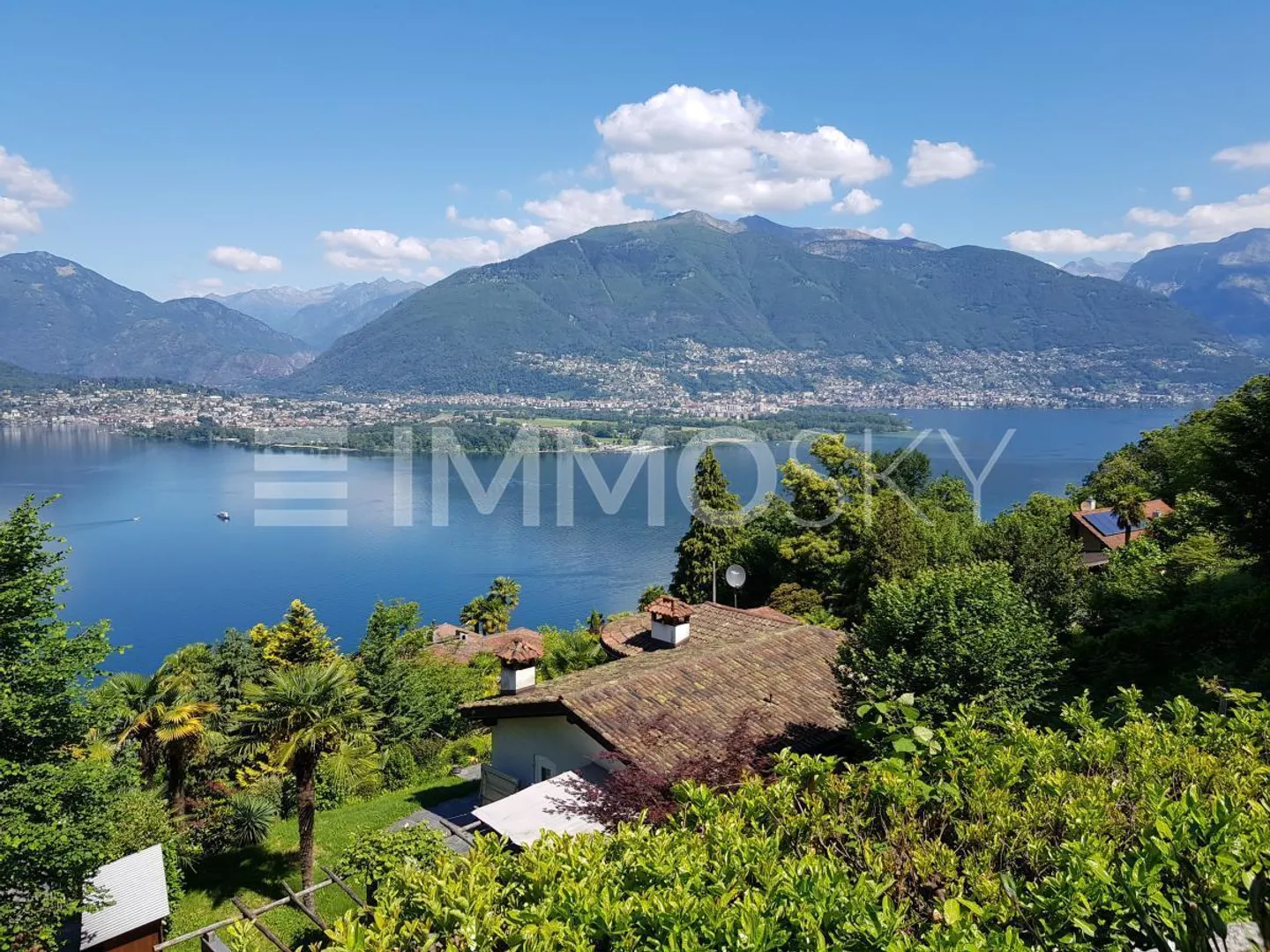 Bauen Sie Ihr Haus mit atemberaubendem Blick - Foto 1 von 4