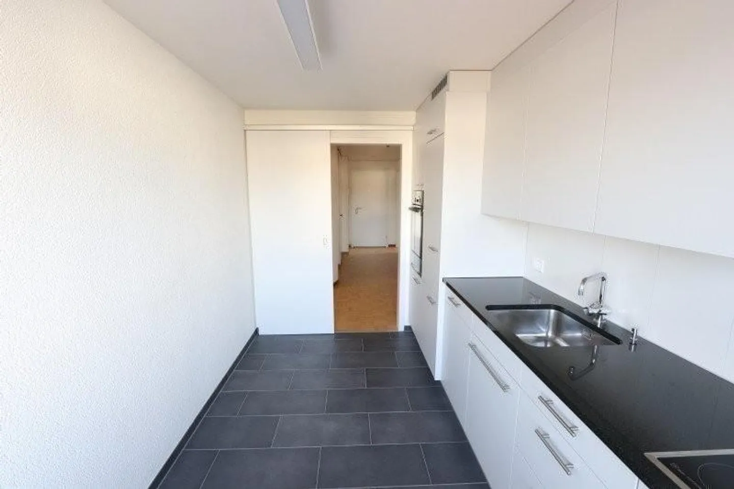 Adatto alle famiglie. Verde. Bim Hasel. - Foto 4 di 12