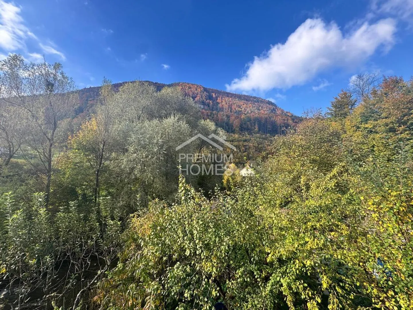 Charming Duplex in Roches - Photo 1 of 7