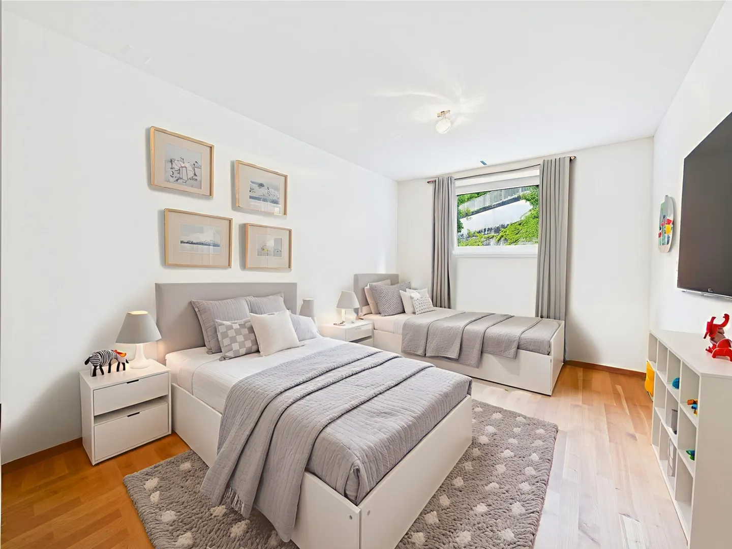 Modern Living in the Heart of Zurich with this 3.5-Room Apartment - Photo 8 of 13