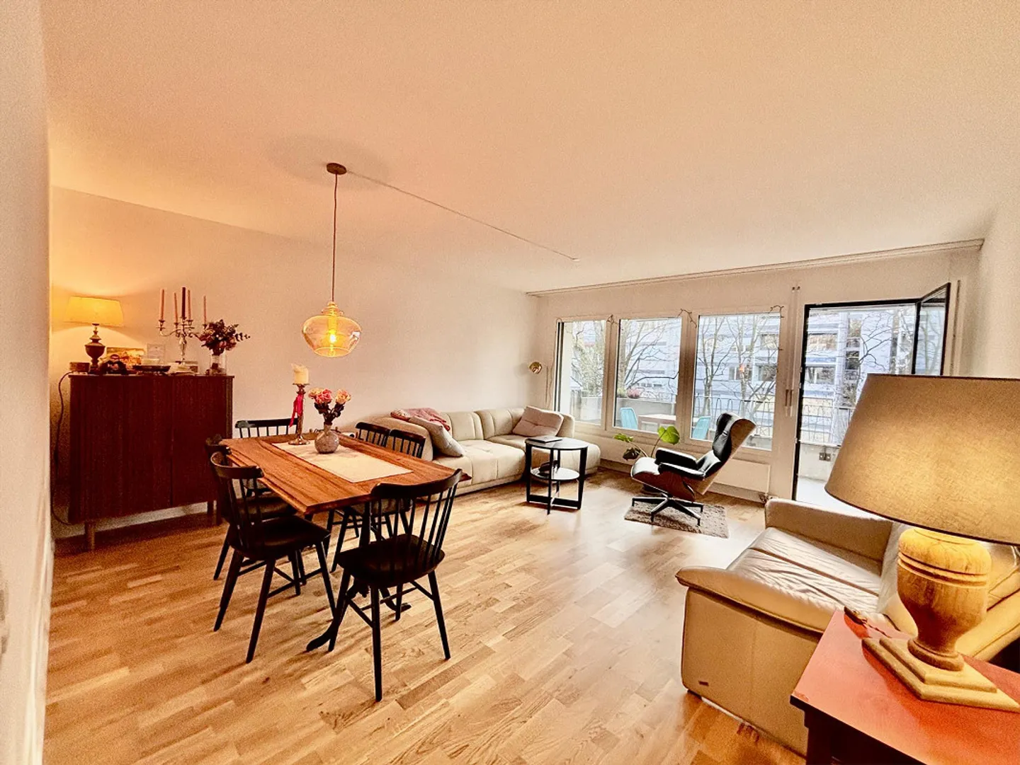 Quiet 4.5 Room Apartment in the Green - Photo 2 of 9