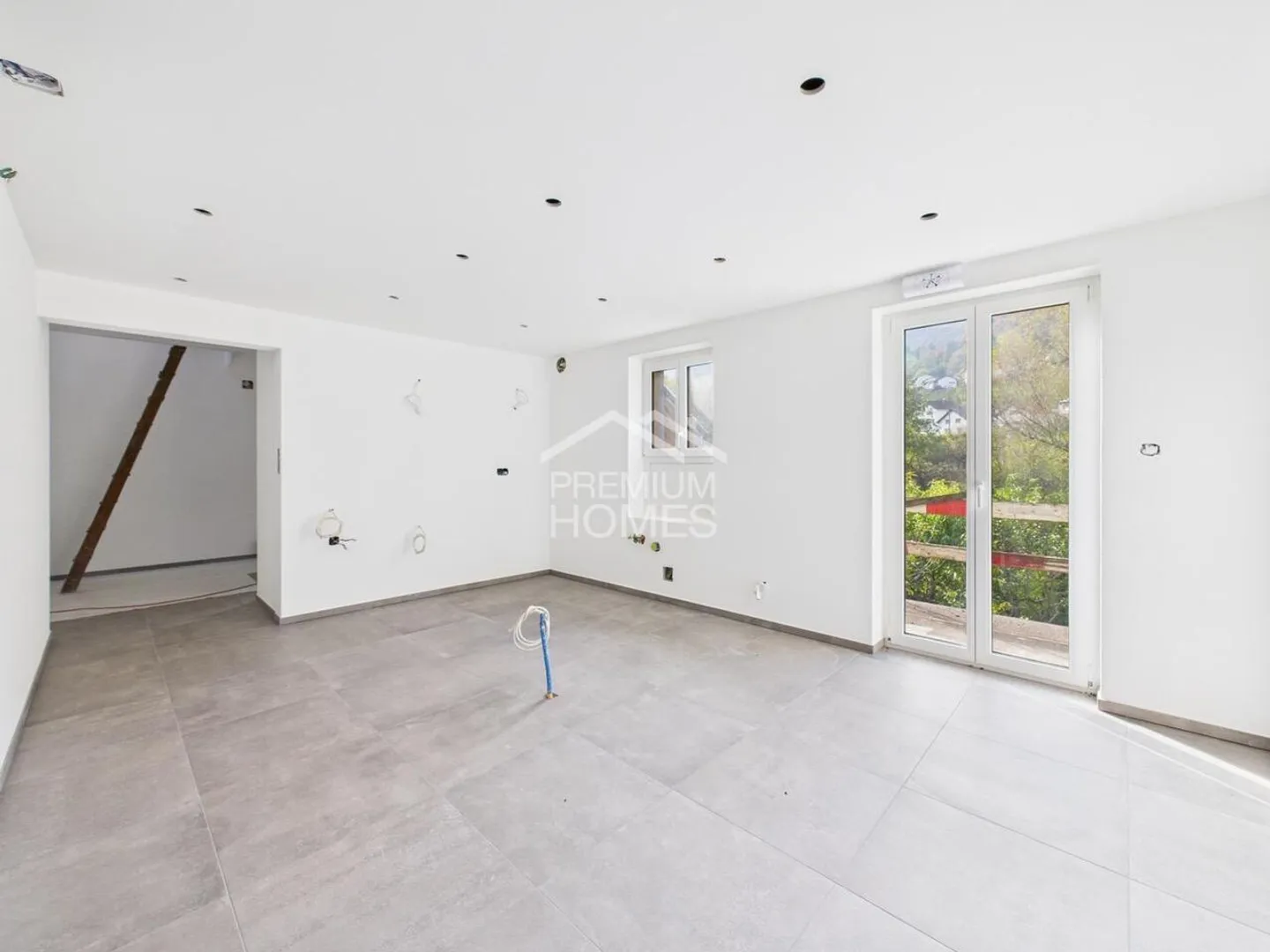 Charming Duplex in Roches - Photo 5 of 7