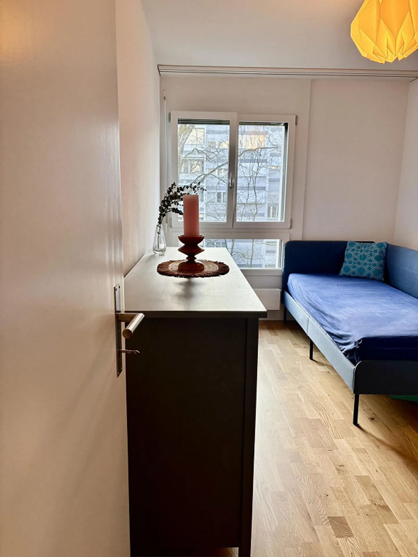 Quiet 4.5 Room Apartment in the Green - Photo 5 of 9