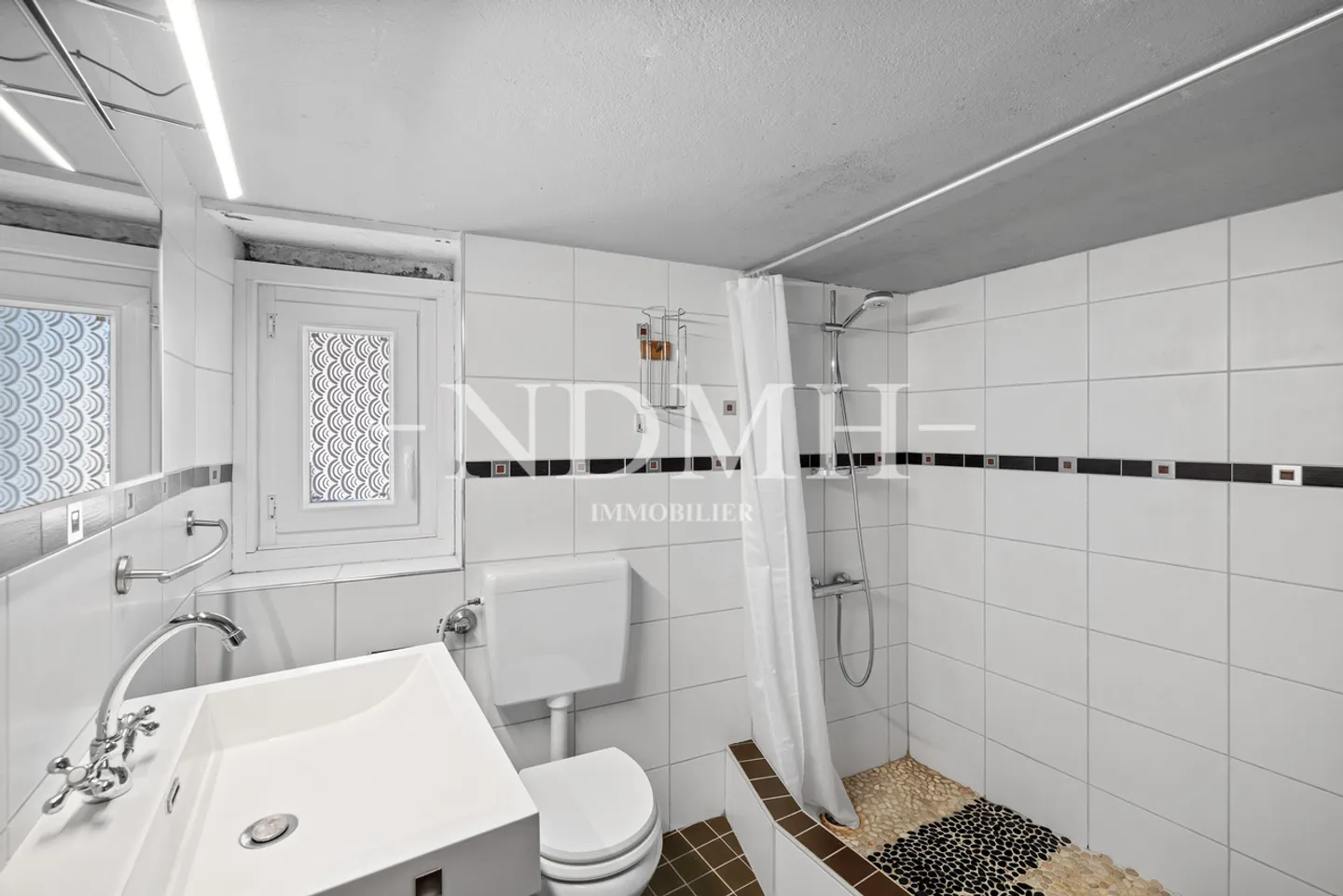 Appartamento atipico con 3 camere - Foto 8 di 11