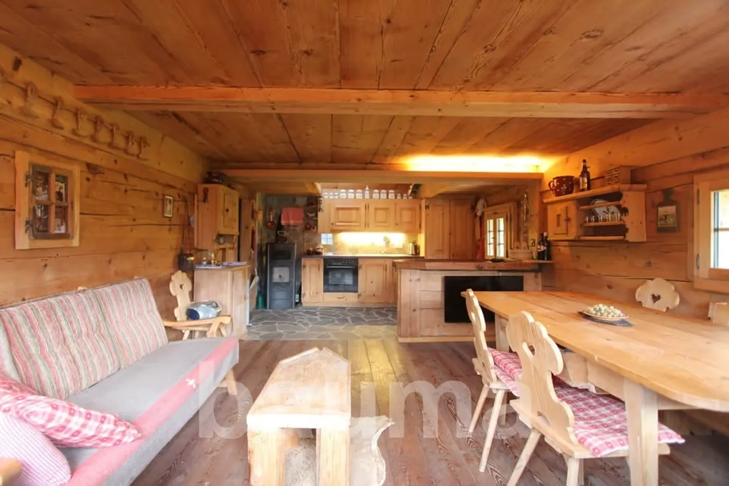 Chalet d'alpage situé au Croquolet - Photo 5 sur 13