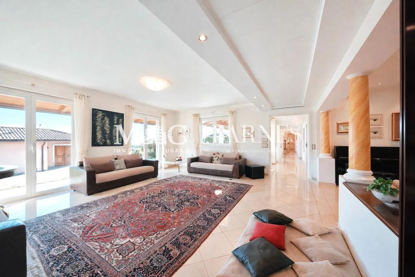 Lugano : Villa élégante avec piscine et dépendance - Photo 7 sur 36