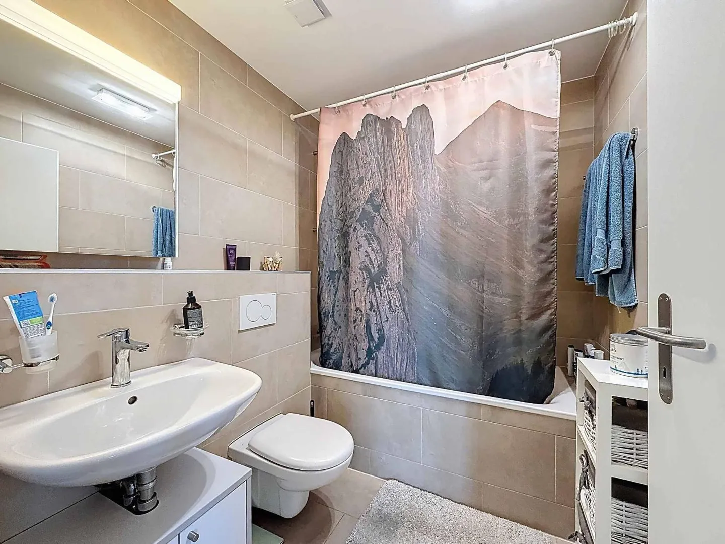 Charmante 2,5-Zimmer-Wohnung mit Garten - Foto 7 von 11