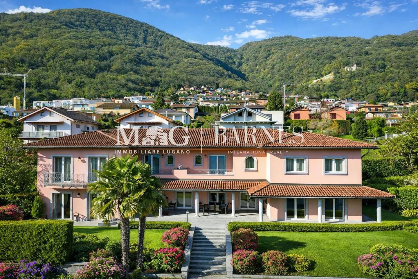 Lugano : Villa élégante avec piscine et dépendance - Photo 36 sur 36