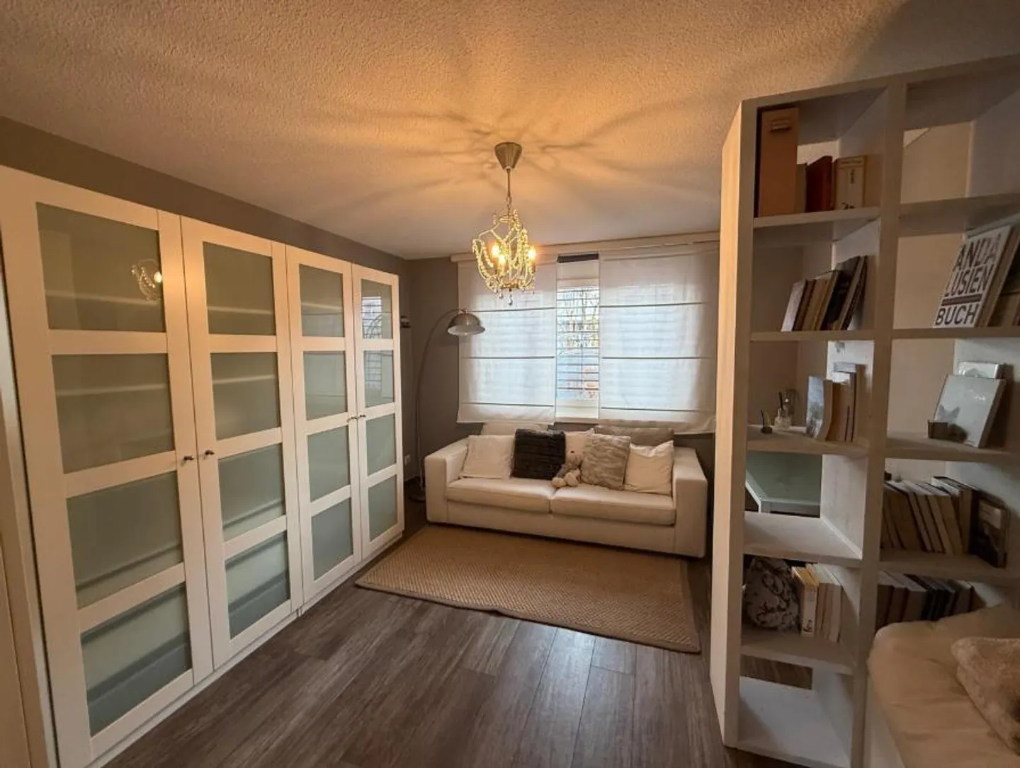 Appartement au rez-de-chaussée exclusif à louer - Photo 9 sur 9