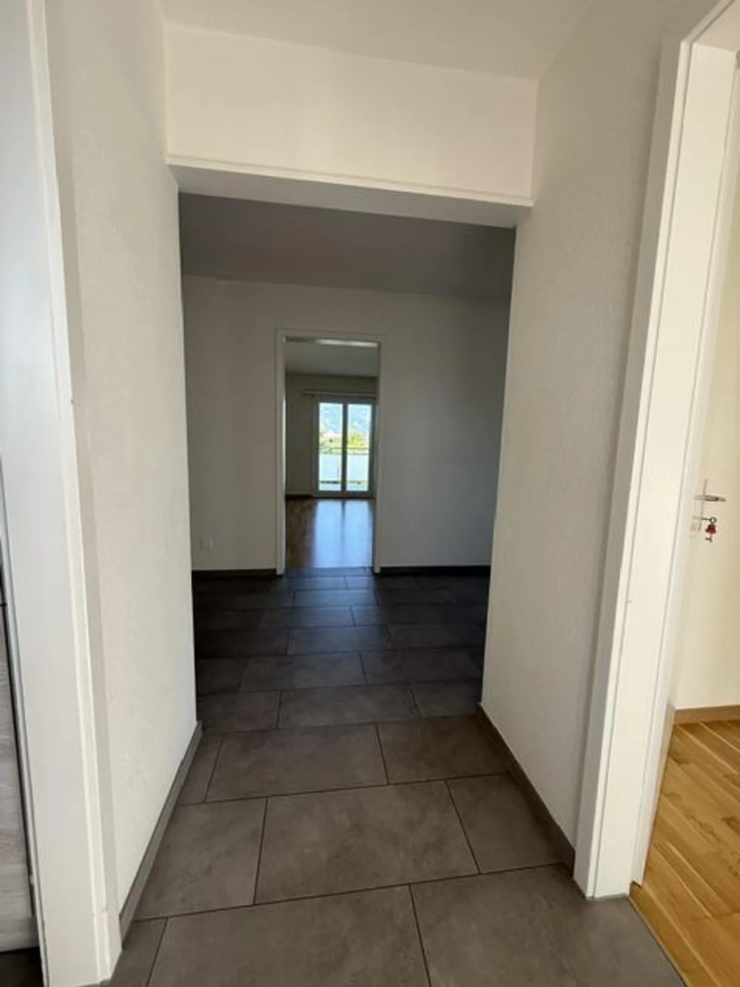 Helle 3-Zimmer-Wohnung mit Balkon - Foto 5 von 15