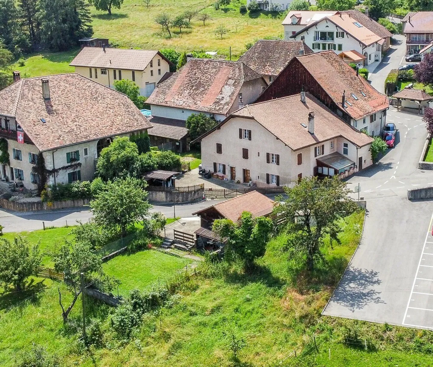 Maison villageoise de 2 logements
Avec potentiel de rénovation - Photo 1 sur 30