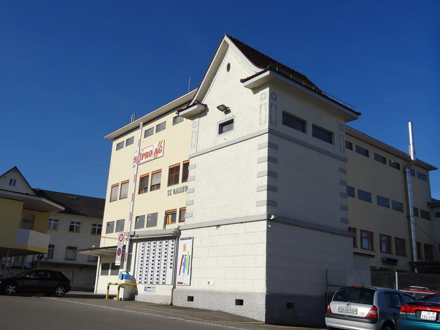 Oggetto di produzione- lavoro- magazzino 765 m2 (rosso) - Foto 2 di 8