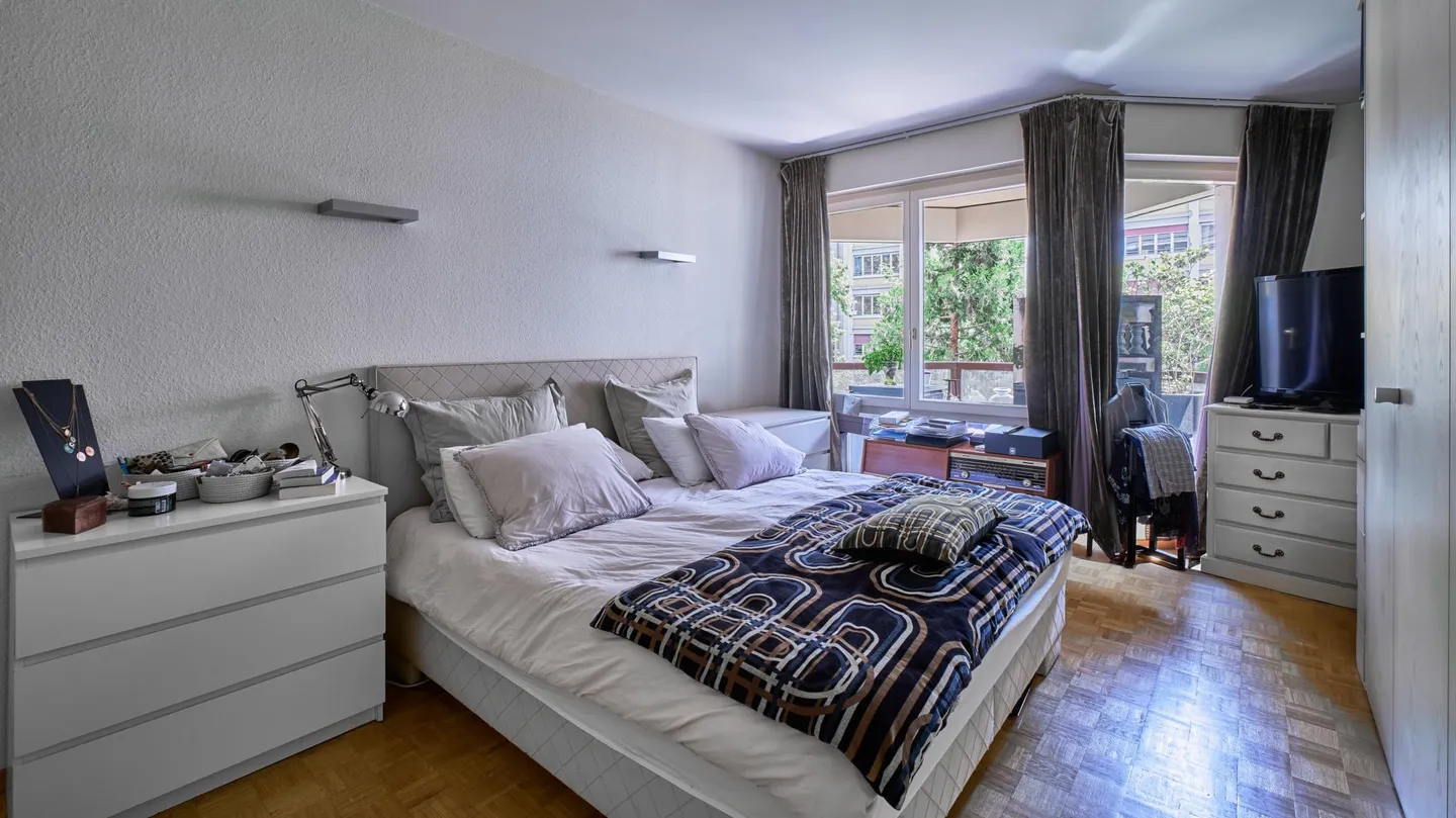 MAGNIFICO APPARTAMENTO CON 5 STANZE A FLORISSANT - Foto 5 di 8