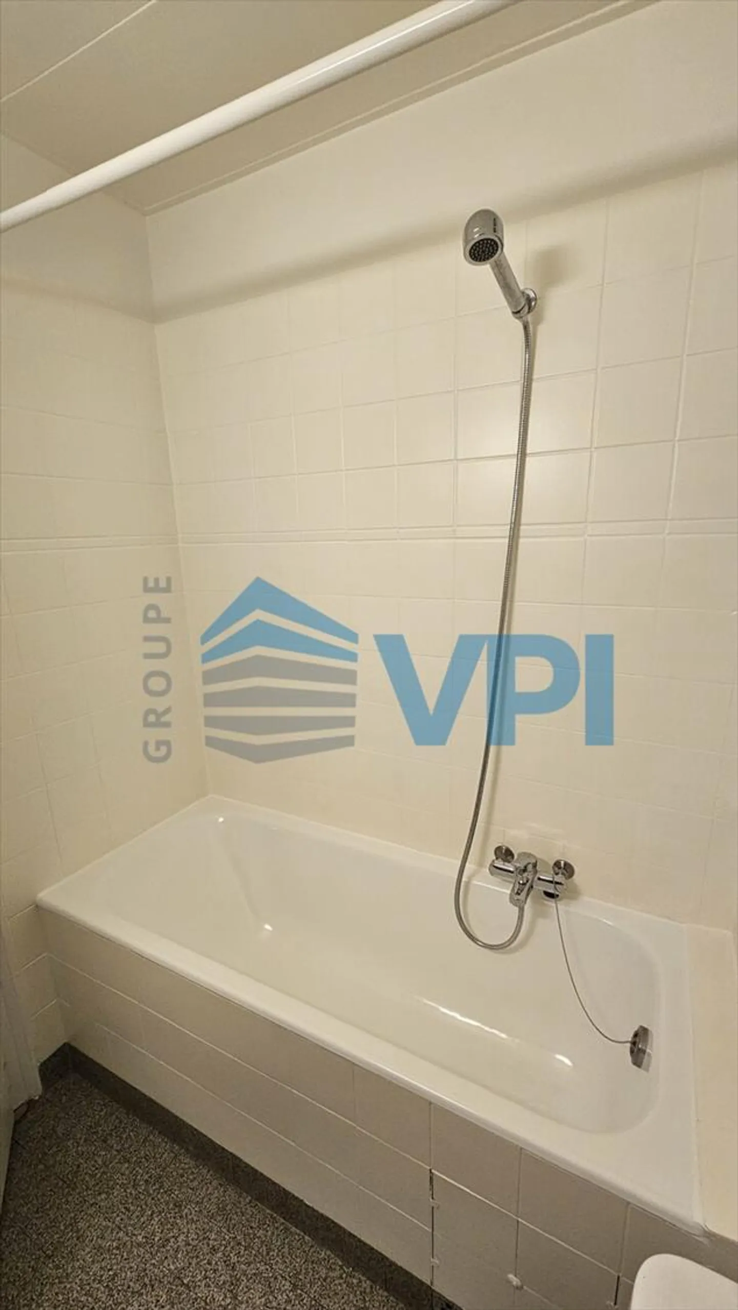 2 rooms in Pâquis close to the lake - Photo 7 of 8