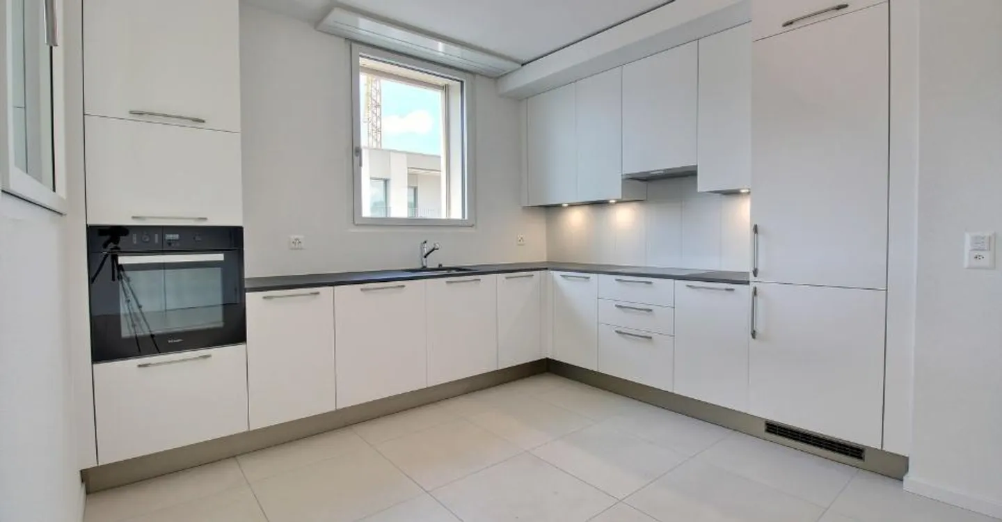 Neue 5,5-Zimmer-Wohnung zu vermieten - Foto 1 von 12