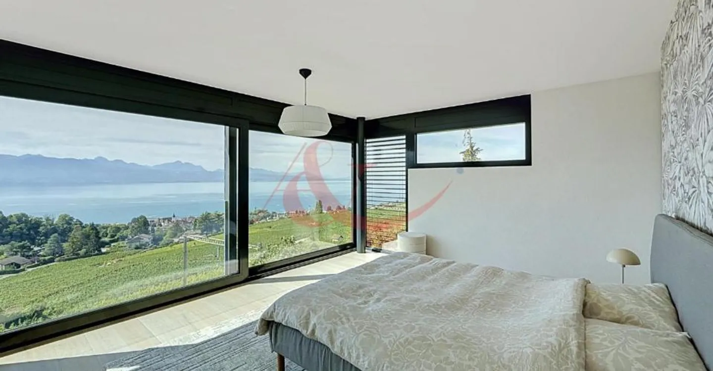 Villa moderna con vista lago - Foto 1 di 13