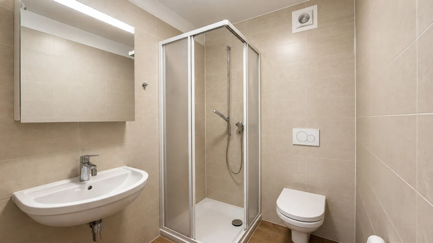 Petite maison tessinoise dans le noyau de Brusino Arsizio - Photo 11 sur 12