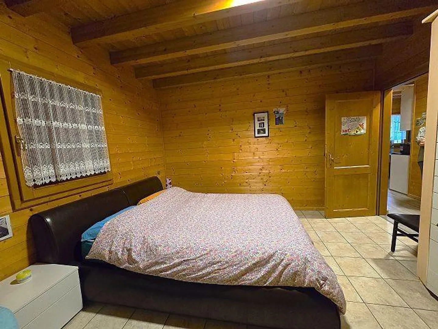 Bello chalet di 5.5 loc. con terreno, bella vistta, molto soleggiata e tranquilla - Foto 13 di 45