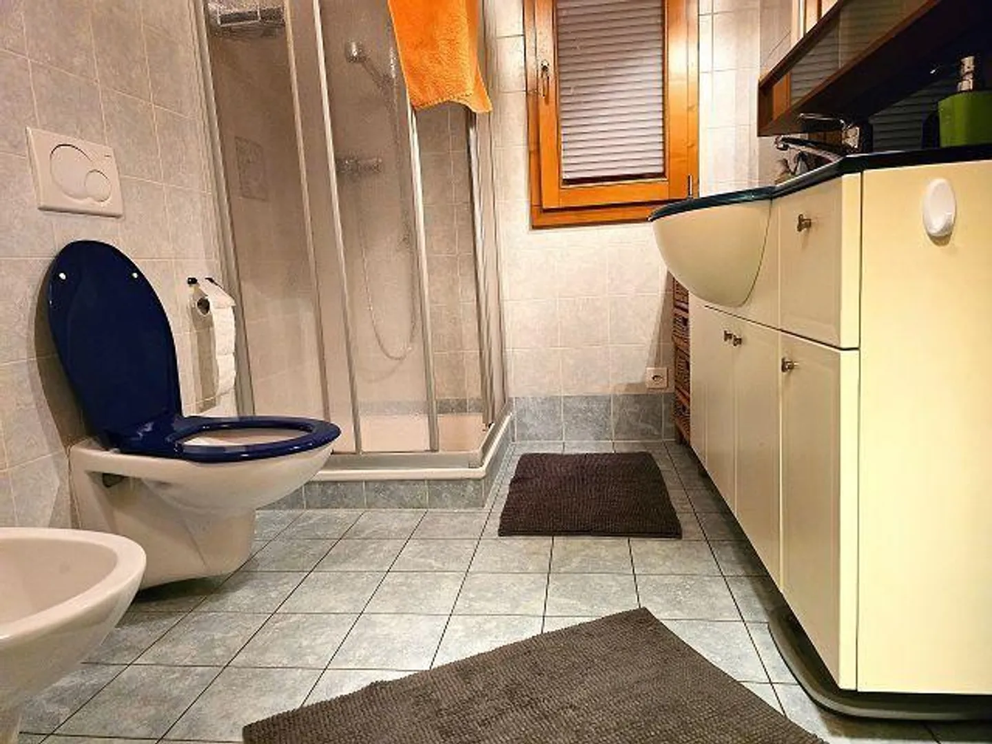 Bello chalet di 5.5 loc. con terreno, bella vistta, molto soleggiata e tranquilla - Foto 22 di 45