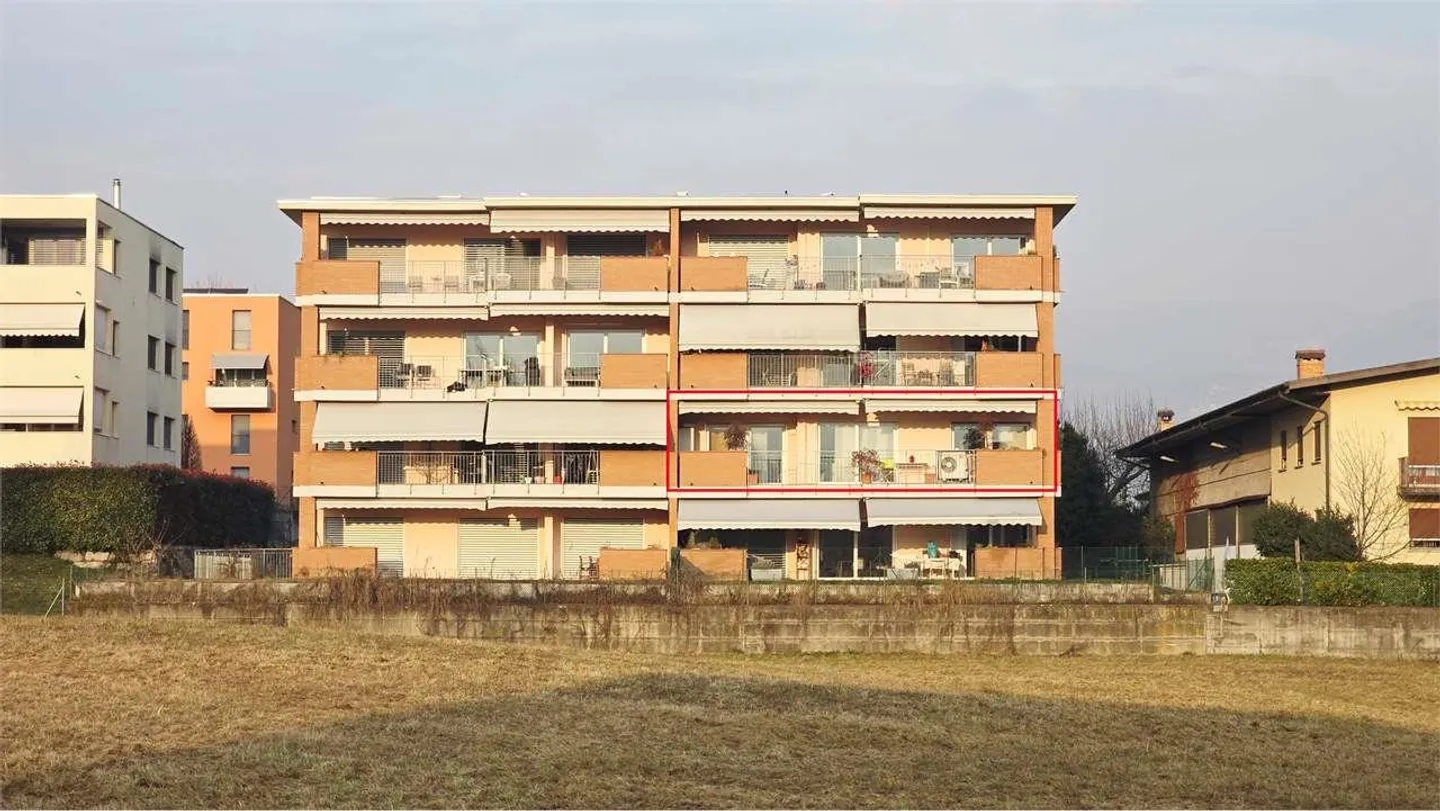 Geräumige 4,5-Zimmer-Wohnung in ruhiger und grüner Lage - Foto 4 von 13