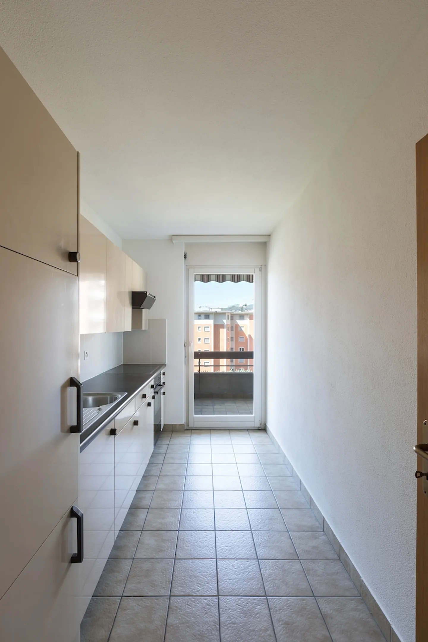 Appartamento in affitto - Foto 7 di 8