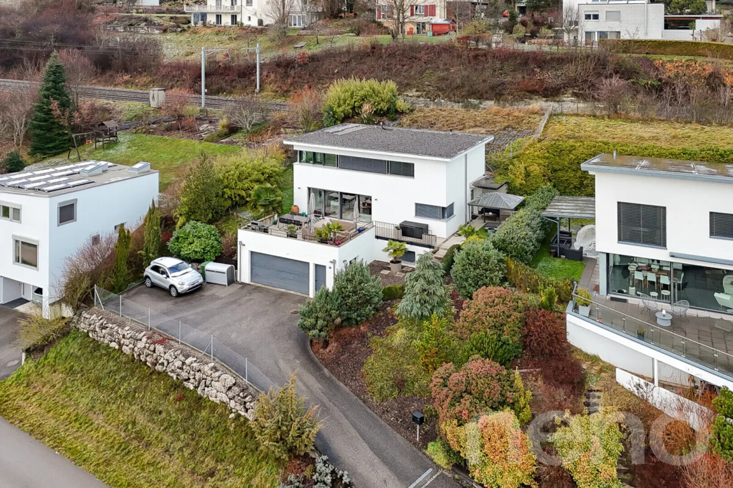 Single house for sale - Photo 2 of 12