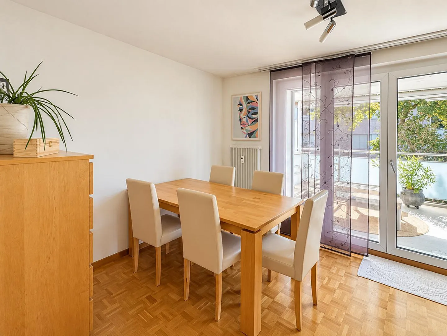 2.5 Room Apartment in Weinfelden - Photo 4 of 7