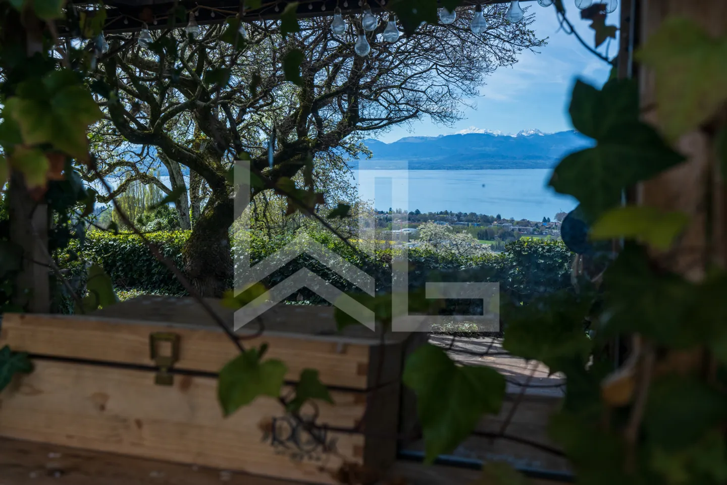 Love at first sight for this charming house - Photo 1 of 25