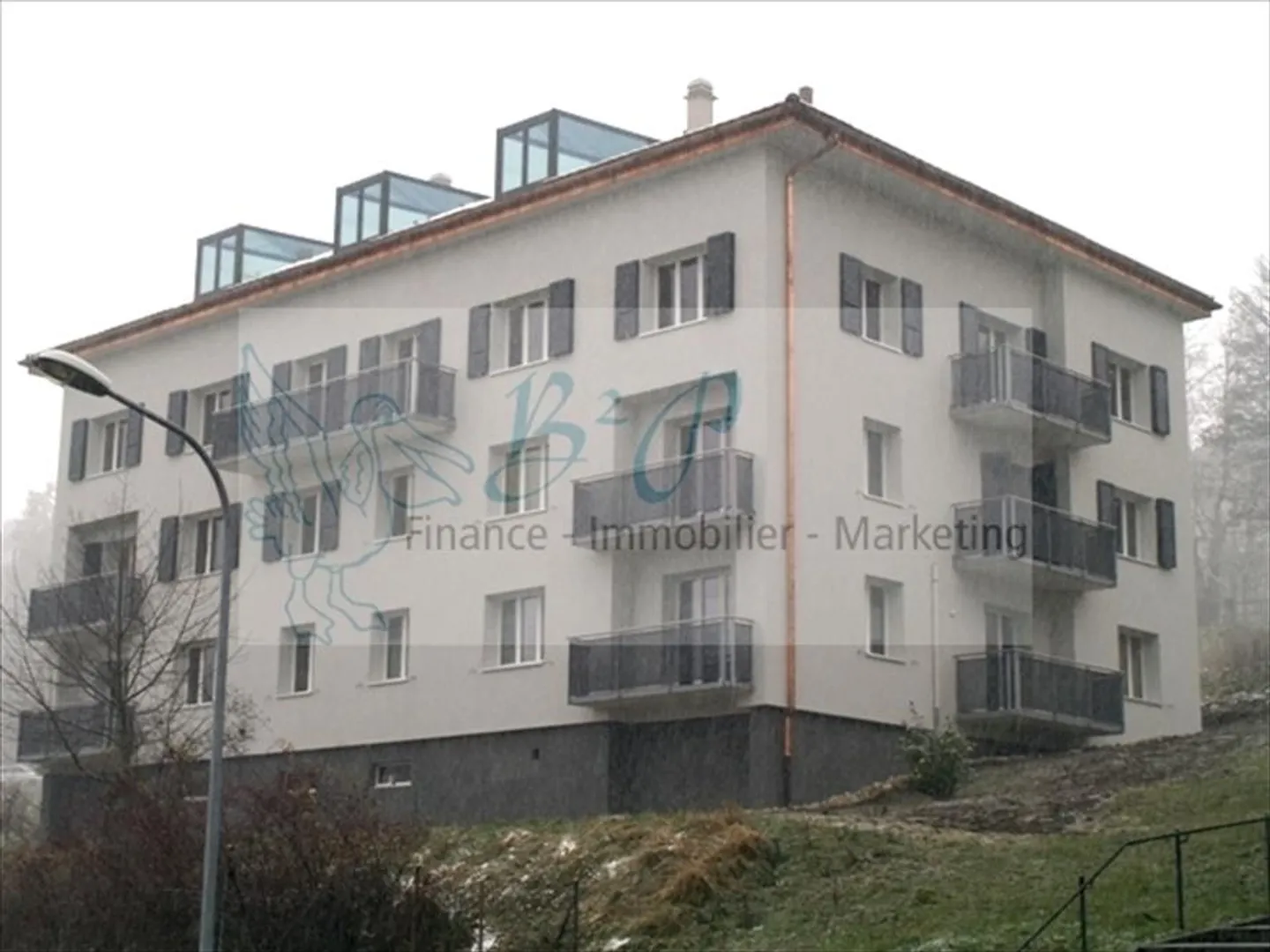 Appartamento di 3,5 stanze di 90m2 al 3° piano sotto il tetto. - Foto 1 di 10