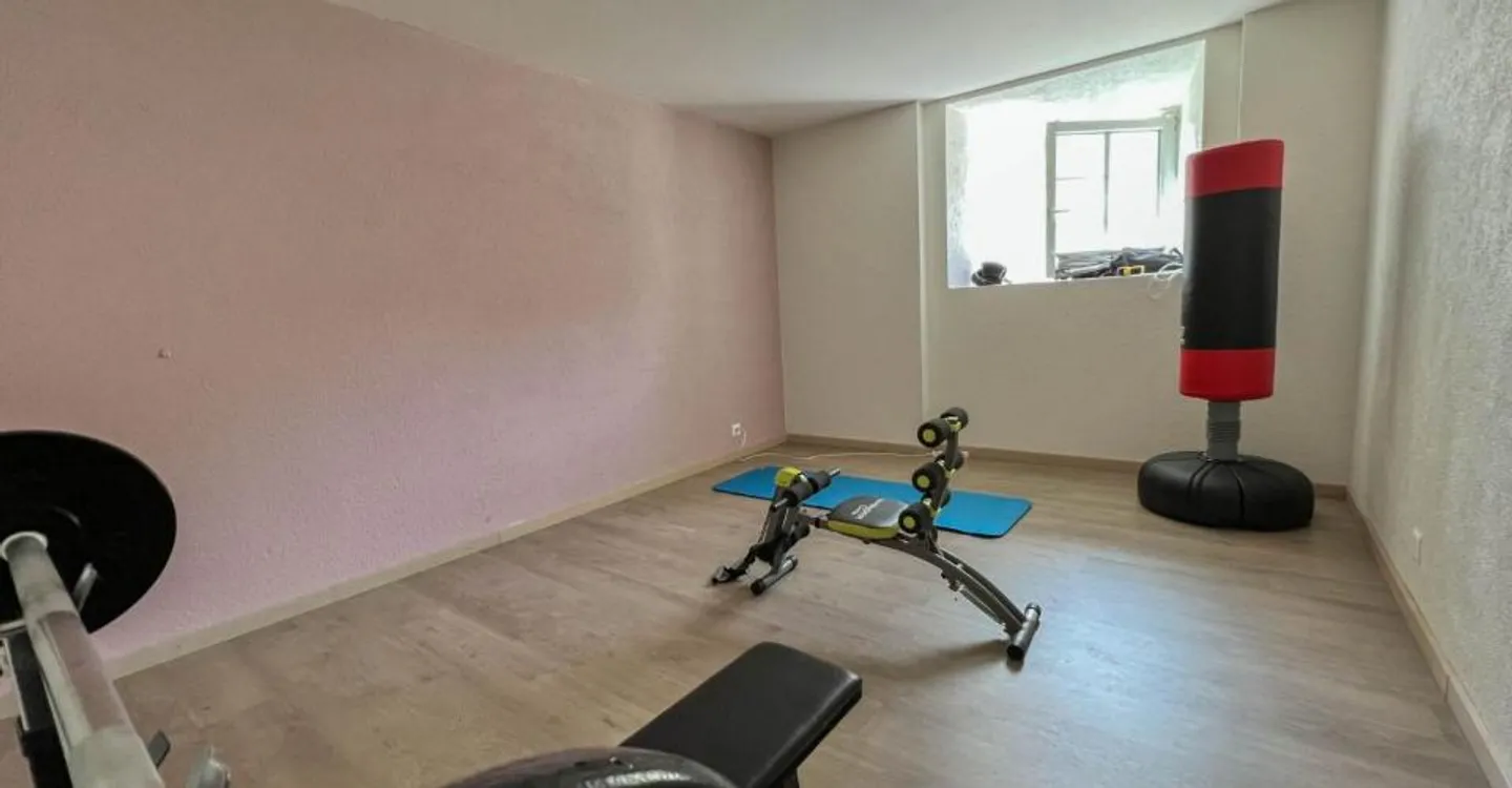 Beautiful 4.5-room apartment with private garden - Photo 6 of 11