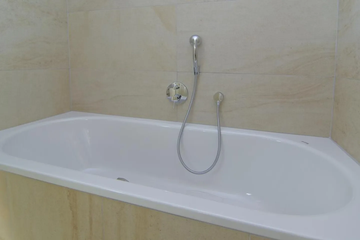 Appartamento 3,5 locali con grande terrazza di 45 m2 - ZONA PIÙ RICERCATA! - Foto 9 di 12