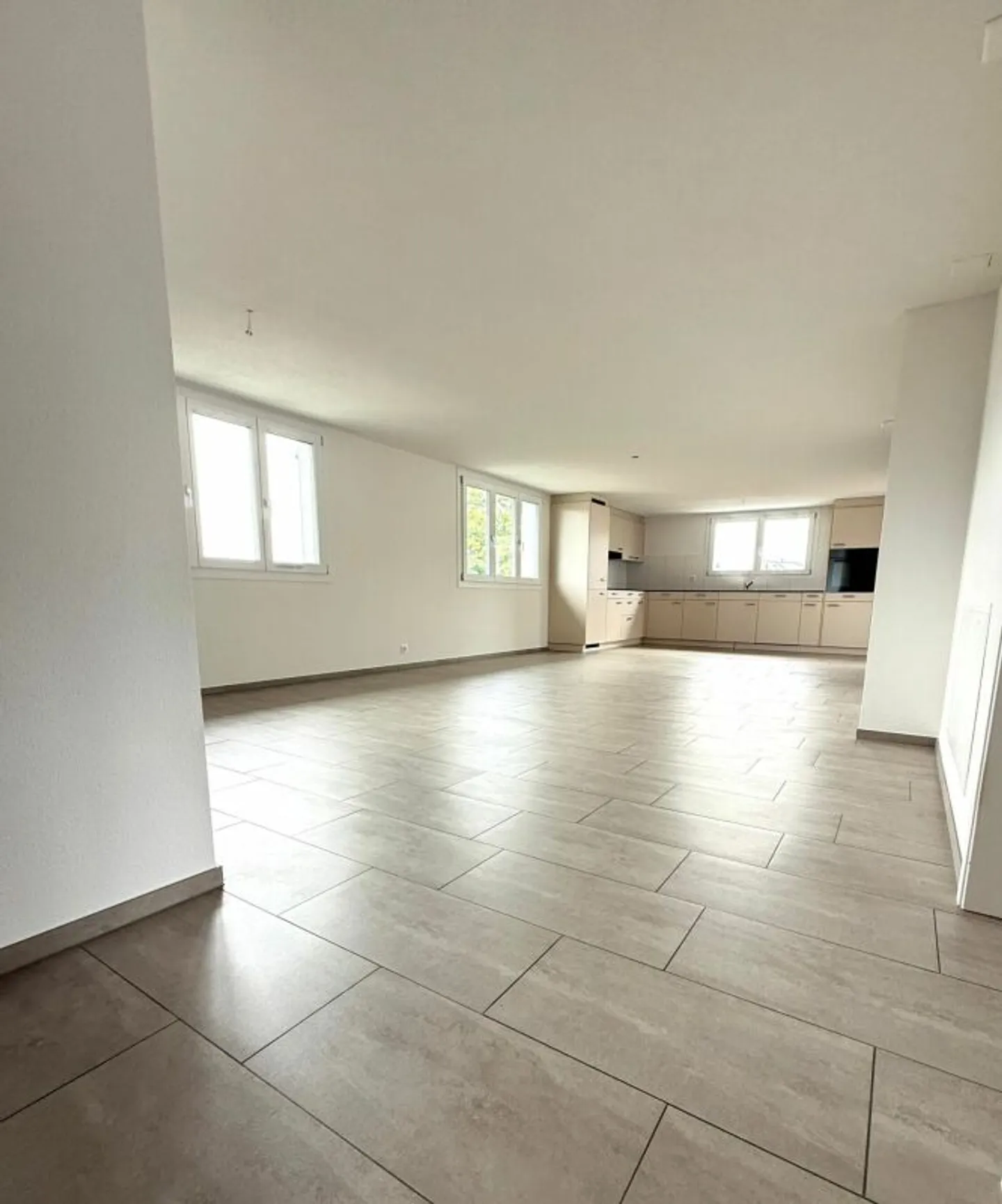 Idyllic and rural living - 5.5 room apartment for rent! - Photo 1 of 15